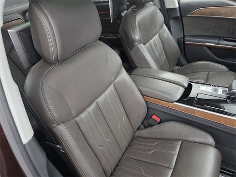 Used 2019 Audi A8 L 3.0T image 32