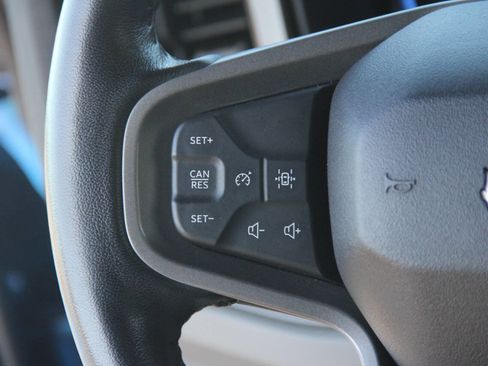 Used 2023 Ford Bronco Big Bend image 18