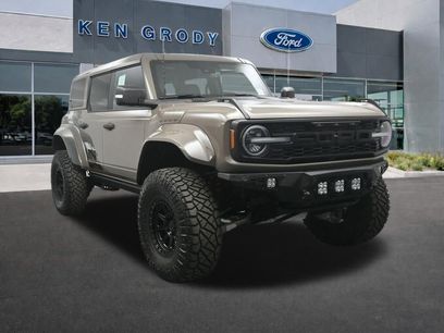 New 2025 Ford Bronco Raptor w/ Interior Carbon Fiber Pack