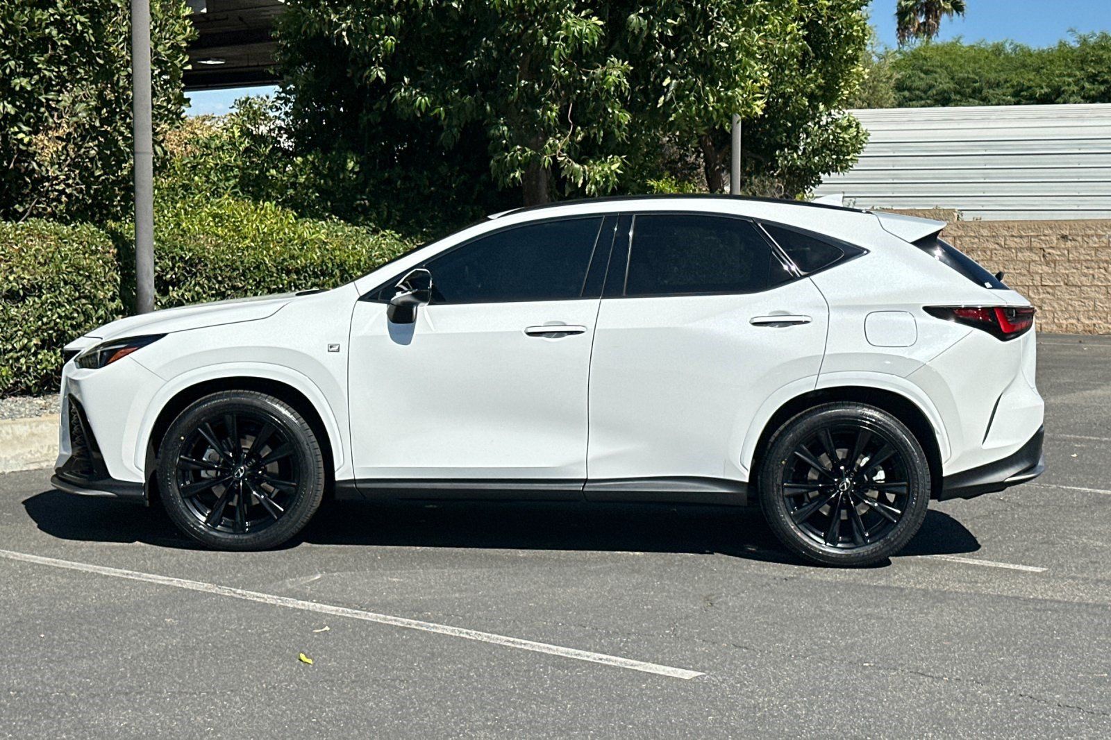 Used 2024 Lexus NX 350 F Sport AWD/4WD image 2