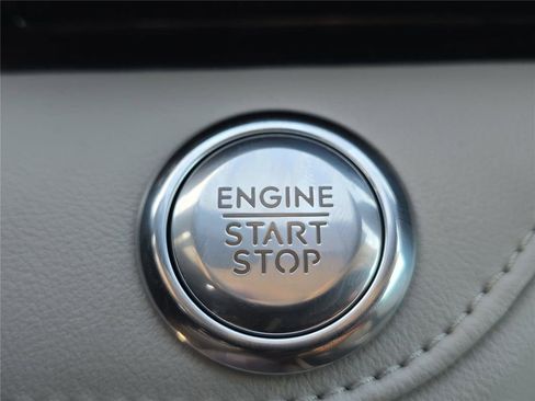 New 2026 Lincoln Nautilus Reserve image 21