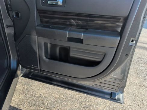 Used 2017 Ford Flex SEL w/ Equipment Group 202A image 17