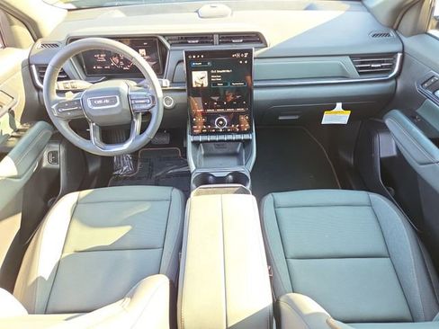 New 2026 GMC Terrain AT4 w/ Convenience Package III AWD/4WD image 13
