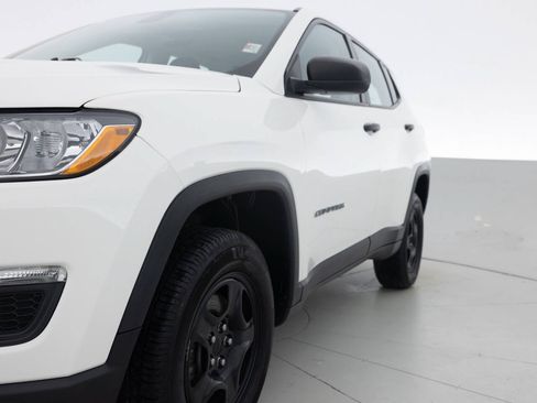 Used 2021 Jeep Compass Sport w/ Cold Weather Group AWD/4WD image 12