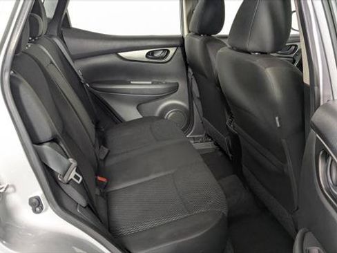Used 2020 Nissan Rogue Sport S FWD image 18