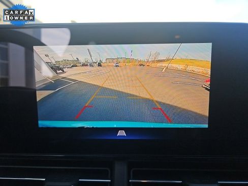 Used 2025 Chevrolet Trax LT w/ Driver Confidence Package image 17