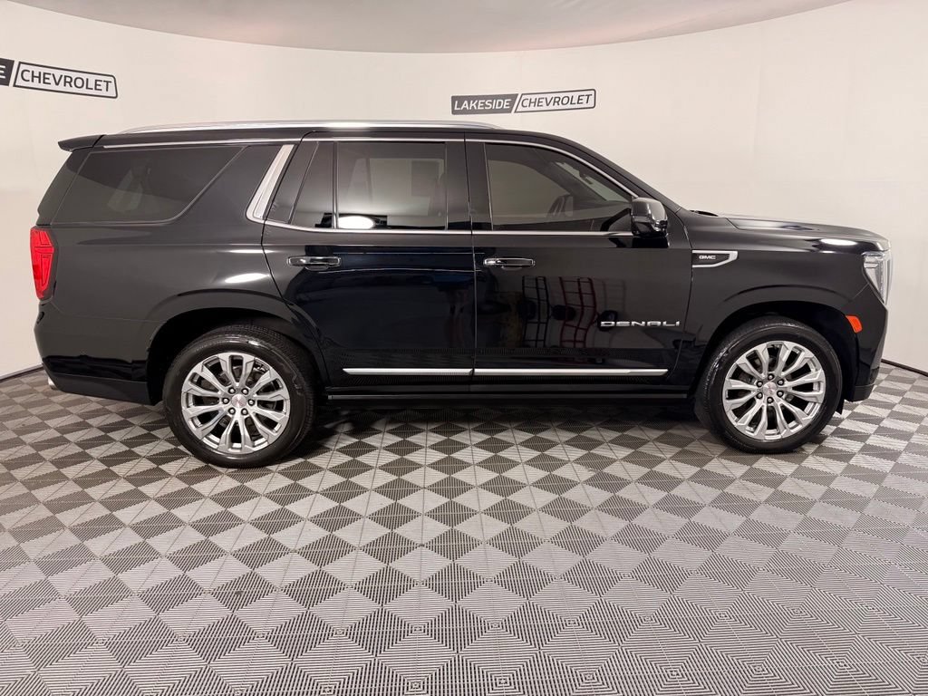 Used 2024 GMC Yukon Denali w/ Denali Reserve Package AWD/4WD image 7