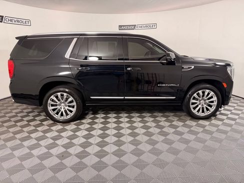 Used 2024 GMC Yukon Denali w/ Denali Reserve Package AWD/4WD image 7