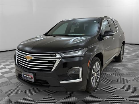 Used 2023 Chevrolet Traverse Premier image 7