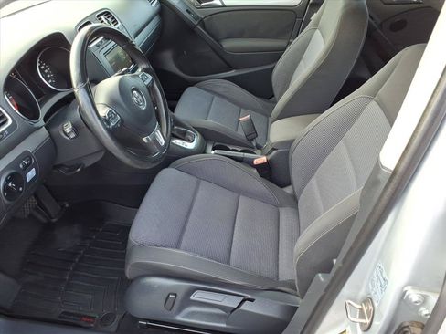 Used 2014 Volkswagen Golf TDI FWD image 5