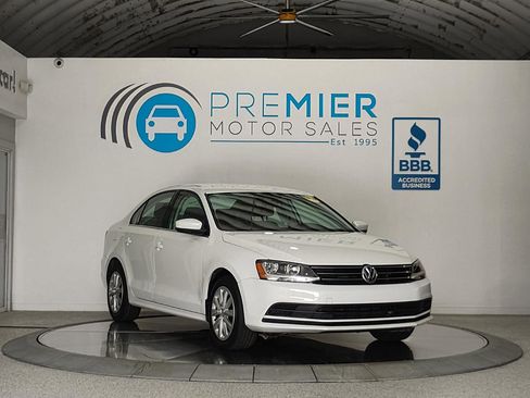 Used 2017 Volkswagen Jetta S FWD image 9