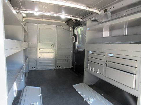 Used 2021 Ford Transit 250 Low Roof AWD image 16