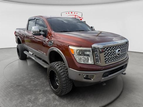 Used 2017 Nissan Titan Platinum Reserve AWD/4WD image 9