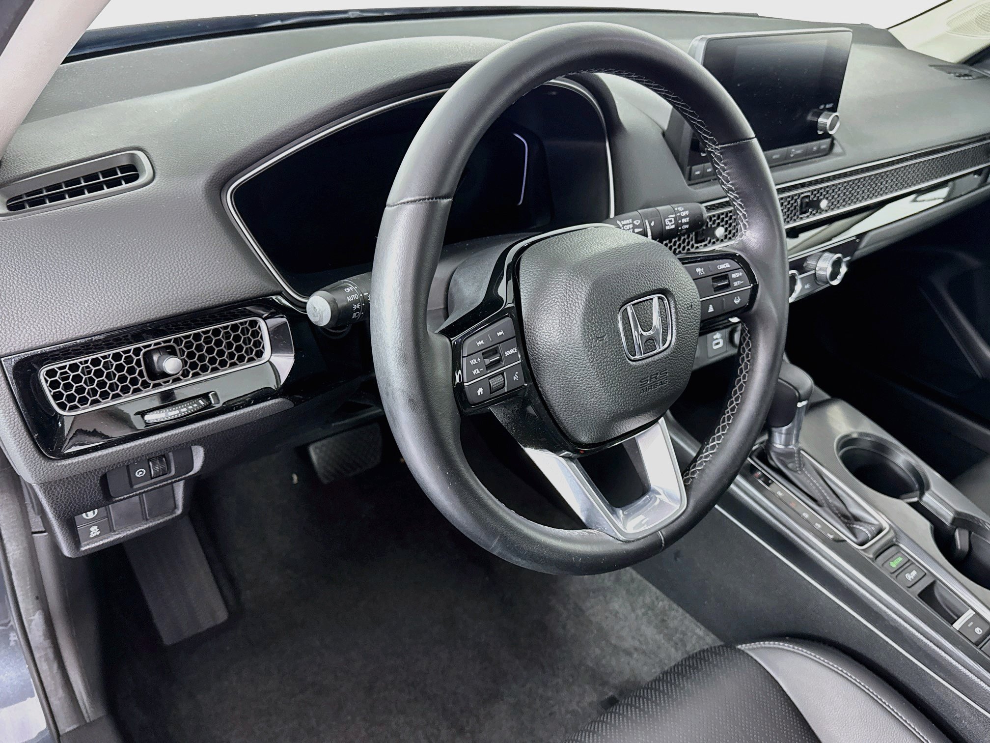 Certified 2024 Honda Civic EX-L image 9