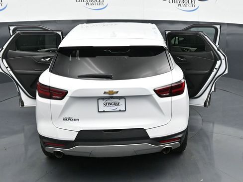 Used 2025 Chevrolet Blazer LT FWD image 26