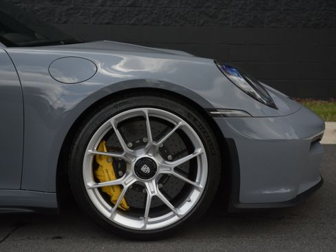 Certified 2023 Porsche 911 GT3 RWD image 11