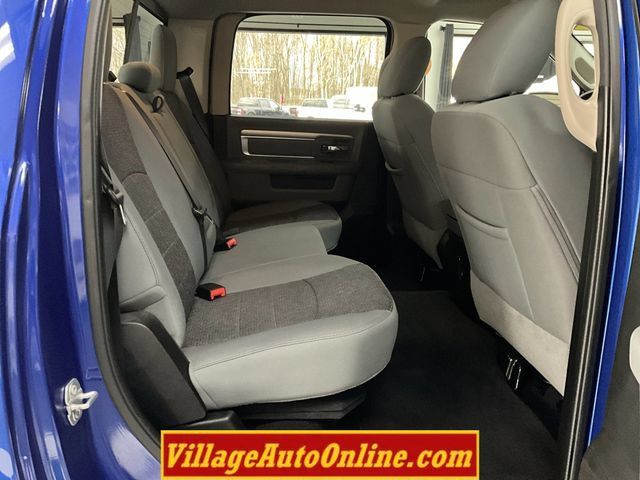 Used 2019 RAM 1500 Classic SLT w/ Luxury Group AWD/4WD image 33