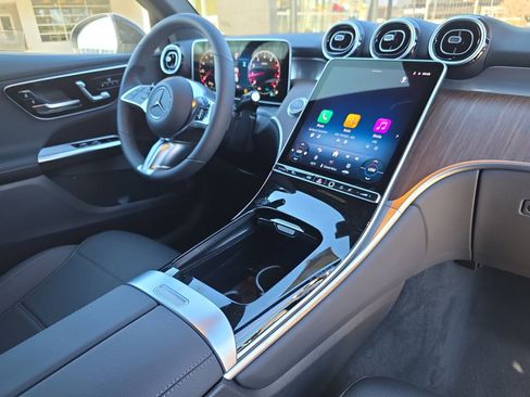 Used 2026 Mercedes-Benz GLC 300 GLC 300 image 18