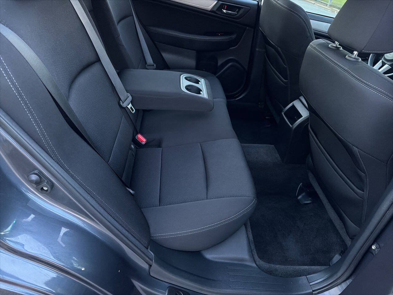 Used 2015 Subaru Legacy 2.5i Premium w/ Moonroof Package AWD/4WD image 36