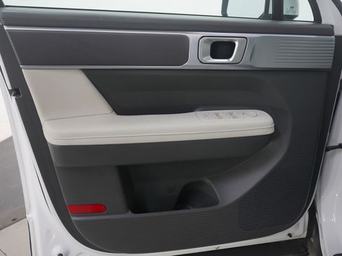 Used 2025 Hyundai Santa Fe SEL image 23