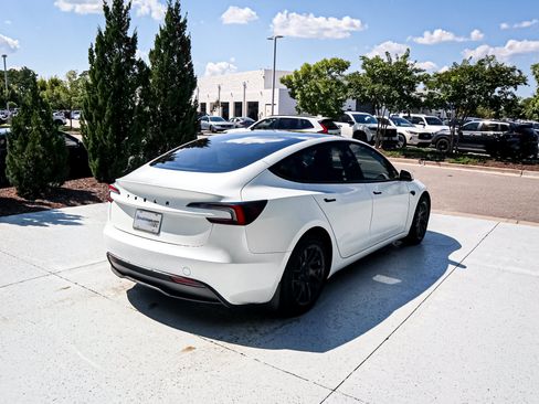 Used 2025 Tesla Model 3 Long Range RWD image 11