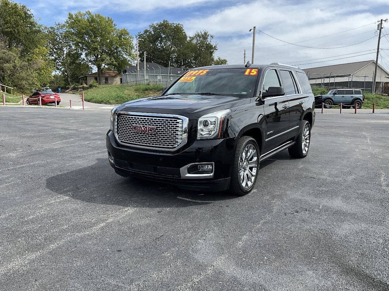 Used 2015 GMC Yukon Denali w/ Premium Package AWD/4WD image 42