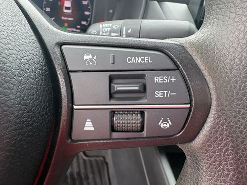Certified 2025 Honda Accord LX image 13