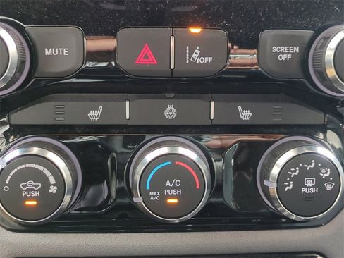 Certified 2025 RAM 1500 Big Horn image 23