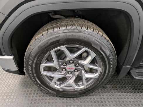 Used 2023 GMC Sierra 1500 SLT w/ SLT Premium Plus Package image 7