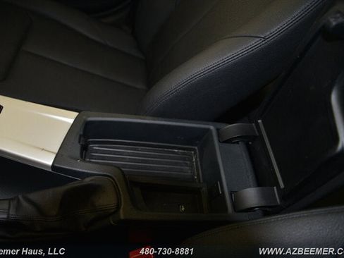 Used 2018 BMW 320i Sedan image 30