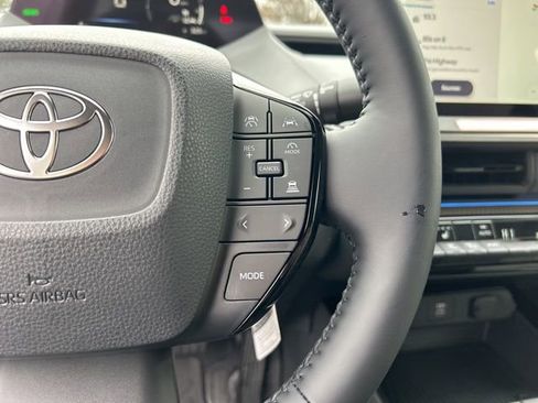 New 2026 Toyota Prius XLE image 19