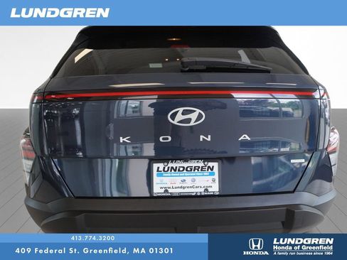 Used 2025 Hyundai Kona SEL AWD/4WD image 8