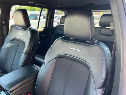 Used 2022 Jeep Grand Cherokee Trailhawk AWD/4WD image 13
