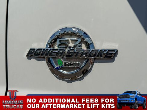 Used 2016 Ford F350 XLT w/ XLT Interior Package image 13