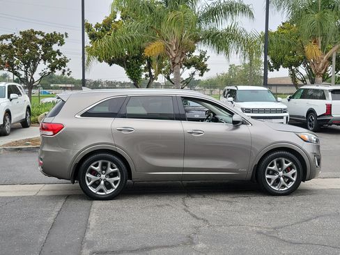 Used 2017 Kia Sorento SX AWD/4WD image 5
