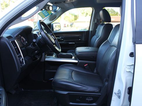 Used 2017 RAM 1500 Laramie w/ Convenience Group AWD/4WD image 20
