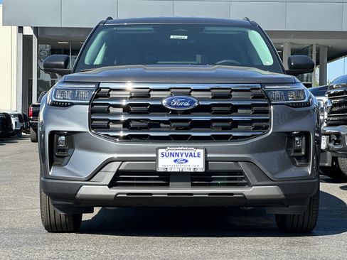 New 2026 Ford Explorer Active w/ Active Comfort Package image 10