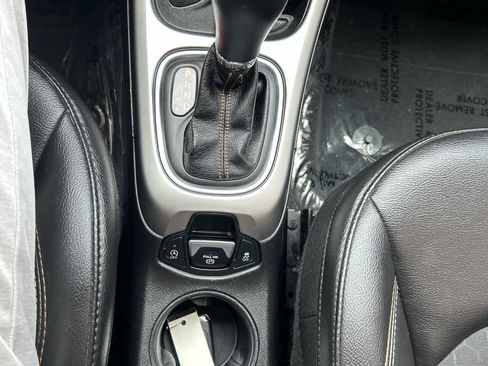 Used 2021 Jeep Compass Latitude w/ Driver Assistance Group image 20