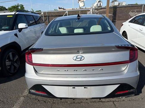 Certified 2023 Hyundai Sonata SEL w/ Cargo Package FWD image 3