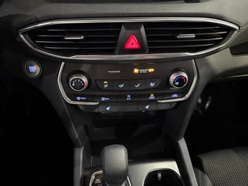 Used 2019 Hyundai Santa Fe SEL FWD image 21