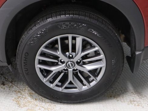 Certified 2024 Nissan Rogue S image 18