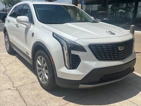Used 2021 Cadillac XT4 Premium Luxury w/ Driver Awareness Package FWD image 3