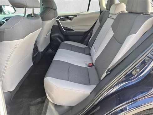 Used 2025 Toyota RAV4 XLE w/ Convenience Package FWD image 17