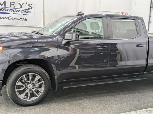 Used 2023 Chevrolet Silverado 1500 RST w/ Protection Package image 2
