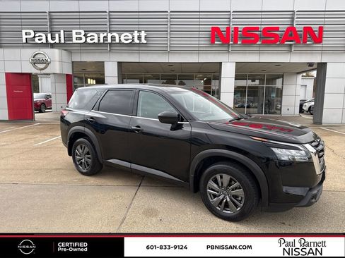 Certified 2023 Nissan Pathfinder S image 11