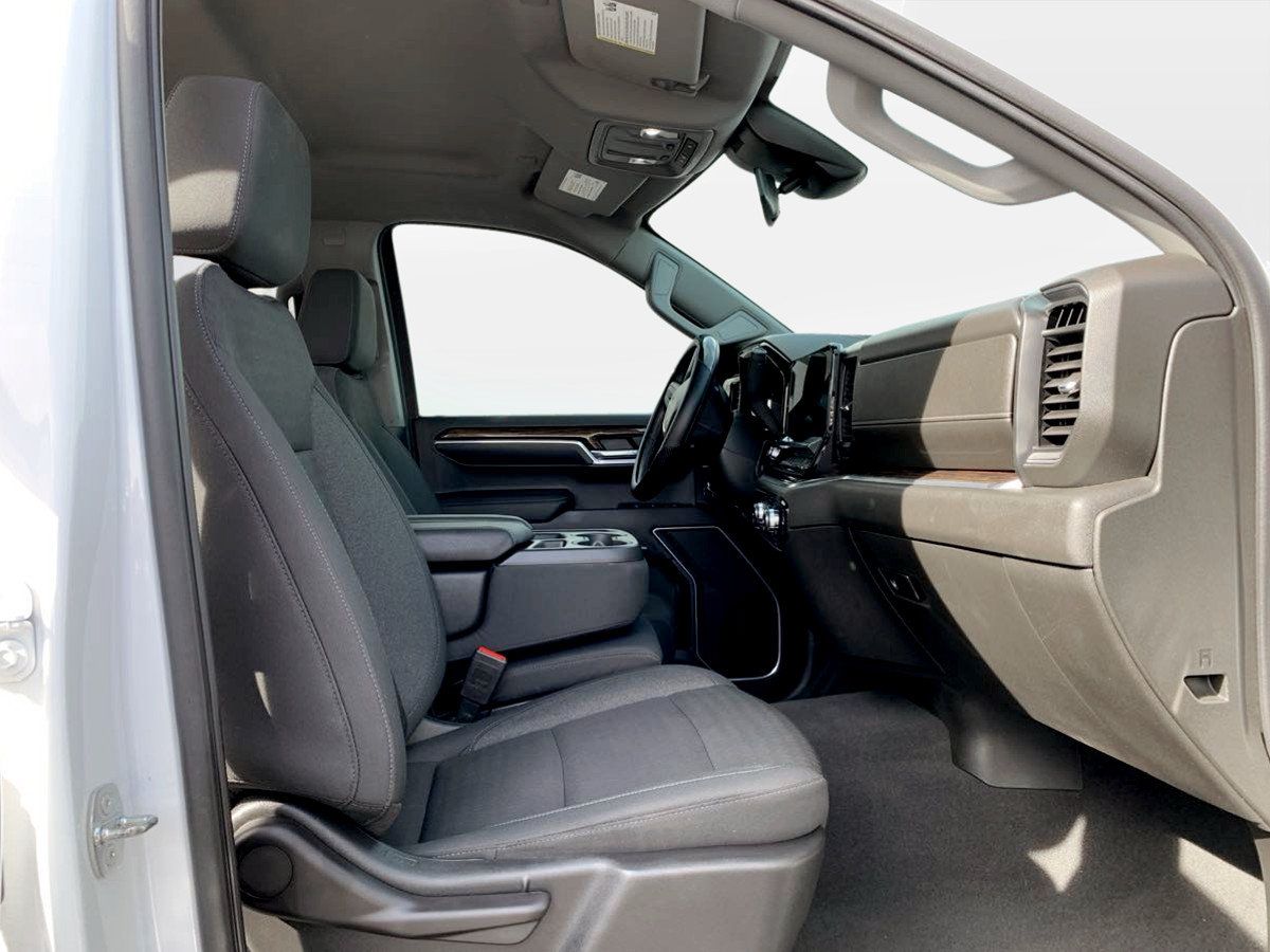 Used 2022 GMC Sierra 1500 SLE AWD/4WD image 18