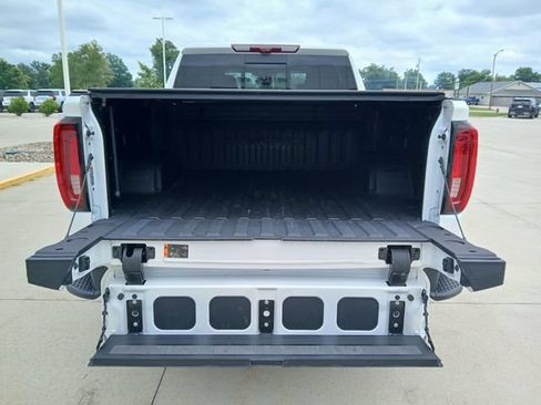 Certified 2024 GMC Sierra 1500 Denali w/ Denali Reserve Package AWD/4WD image 24