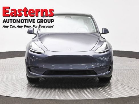 Used 2020 Tesla Model Y Long Range AWD/4WD image 2