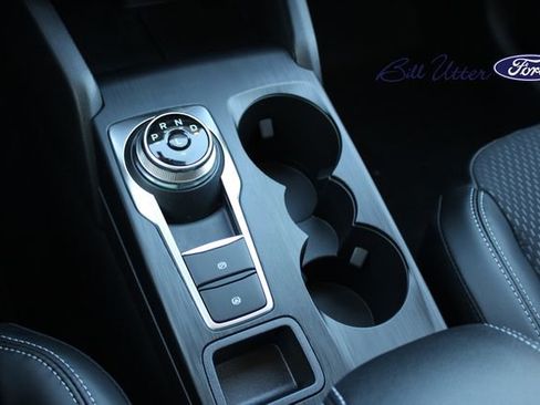 New 2025 Ford Escape SE image 12