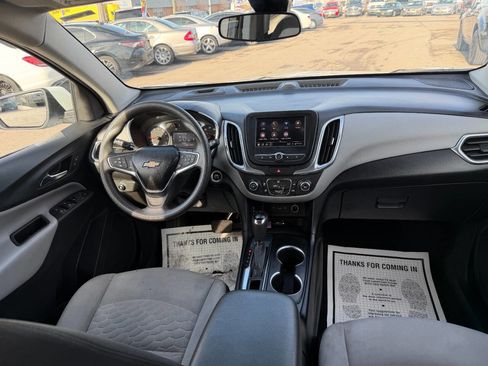 Used 2021 Chevrolet Equinox LT image 24